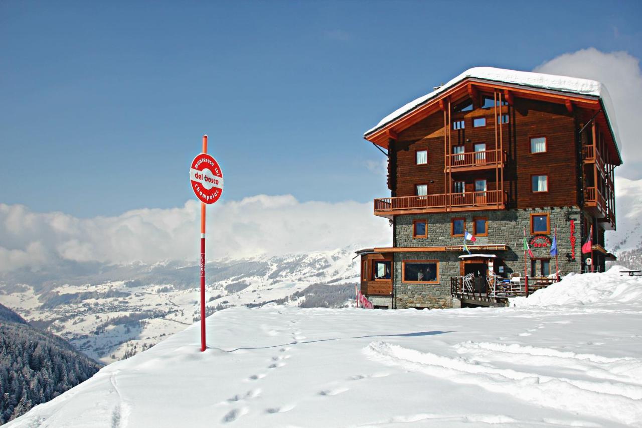 Maison Fosson Aparthotel Champoluc Exteriör bild