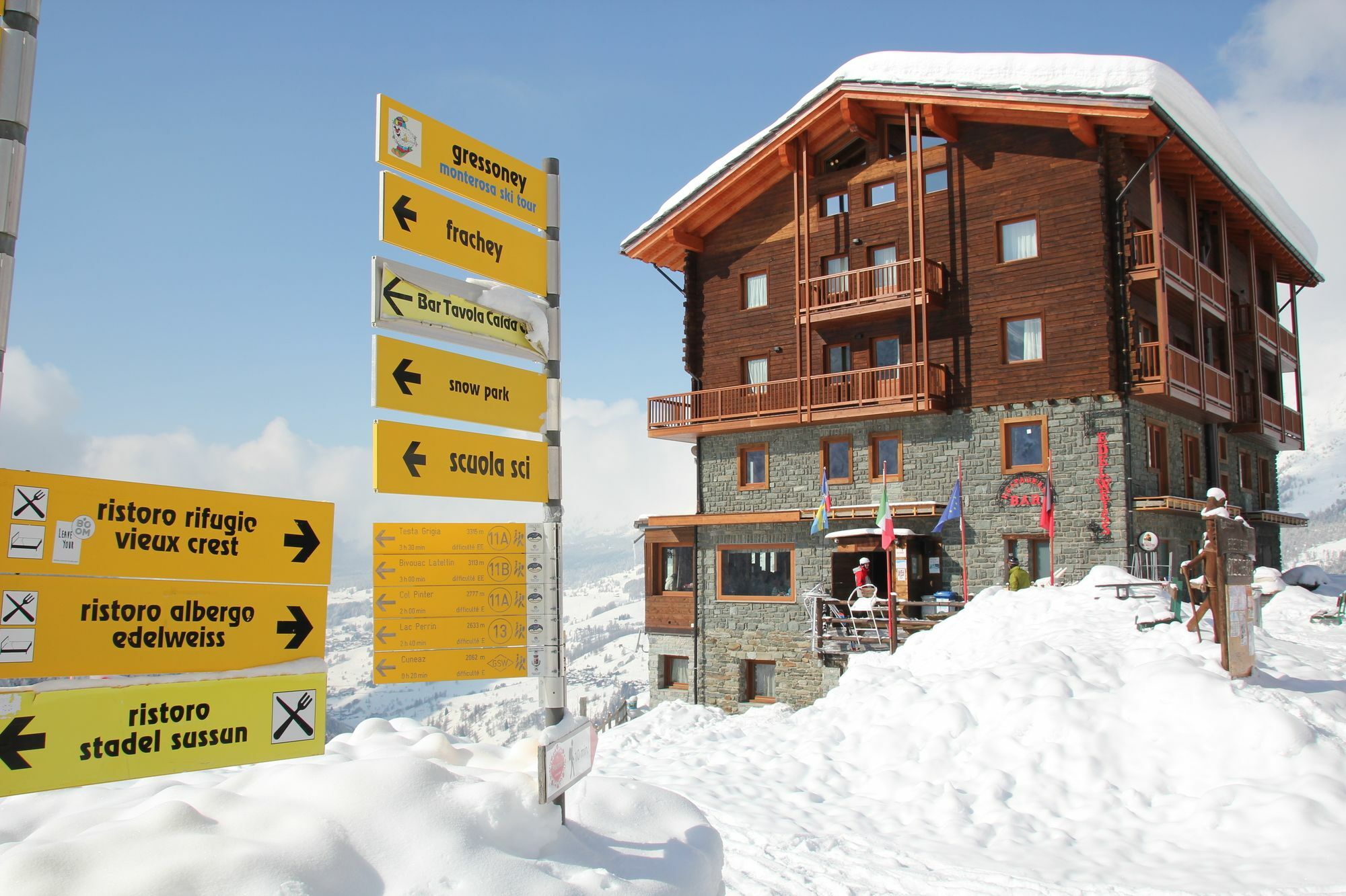 Maison Fosson Aparthotel Champoluc Exteriör bild